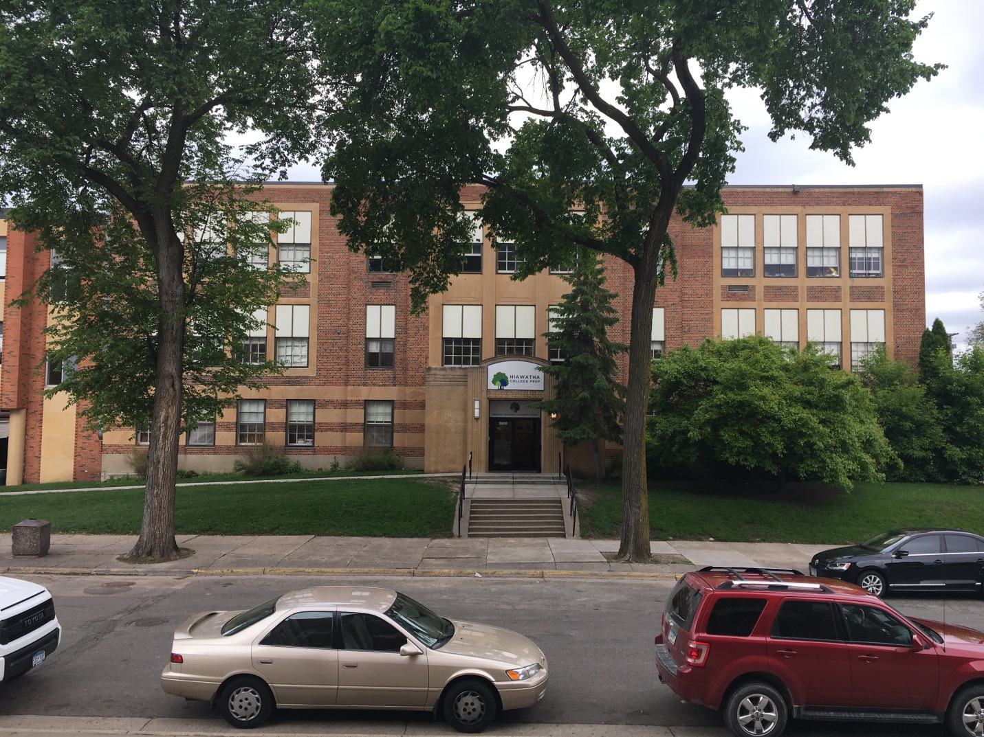 Church of the Incarnation Moynihan Hall in 2017