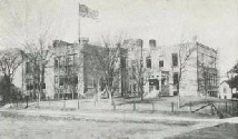 Fredrika Bremer Intermediate School at 1214 Lowry Avenue North in 1910 