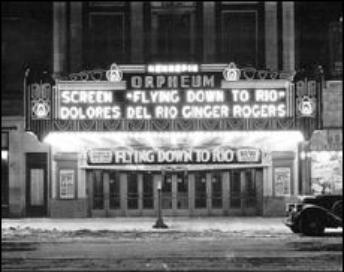 Hennepin Theatre at 910 Hennepin Avenue in 1930